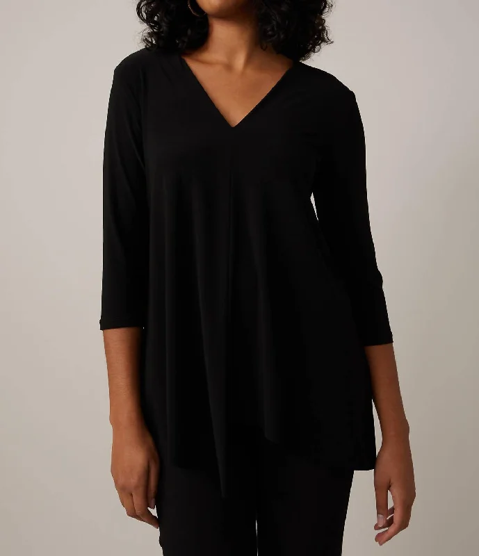 Asymmetric Hem Top In Black