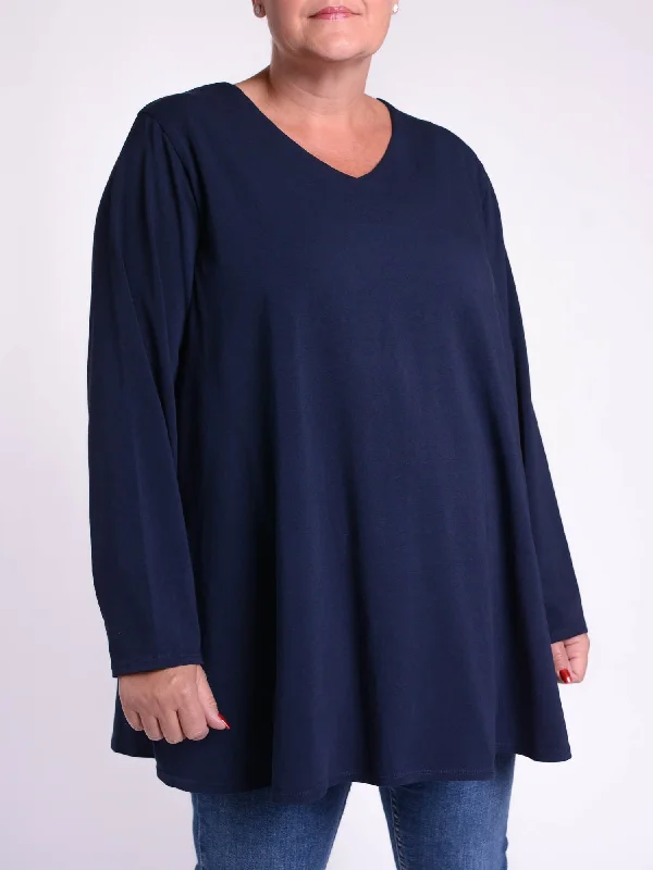 Size 1 - 16 18 20 22 / Navy