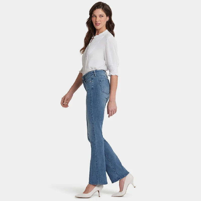 Barbara Bootcut Jeans - Brickell