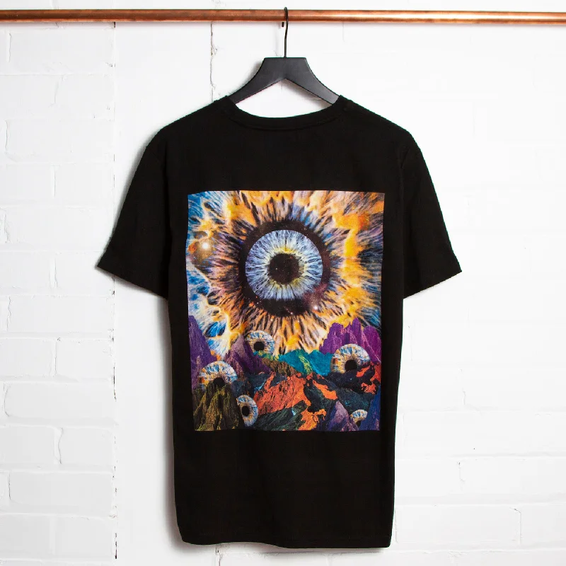 Eyescape Back Print - Tshirt - Black