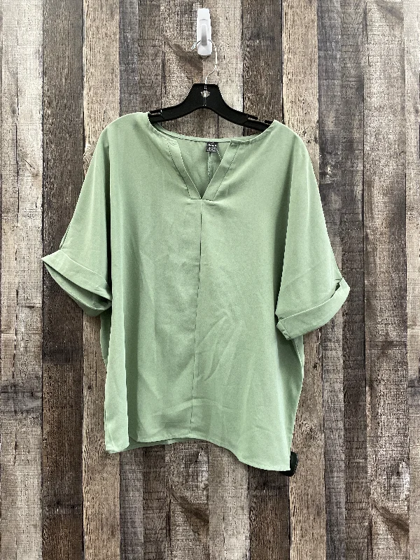 Green Top Short Sleeve Shein, Size M