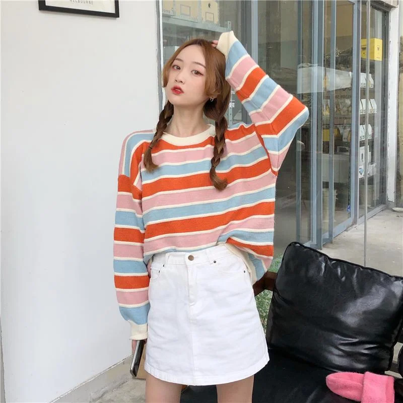 Women's Vintage Stripes Round Collar Sweaters